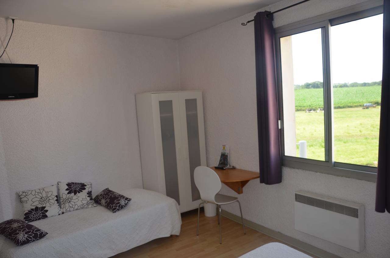 Hotel Le Week-End Plouider Экстерьер фото