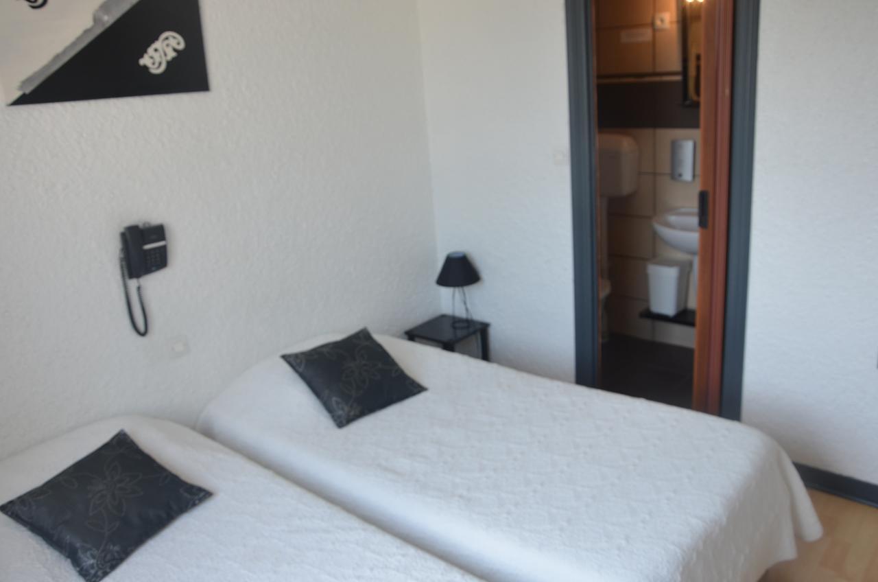Hotel Le Week-End Plouider Экстерьер фото